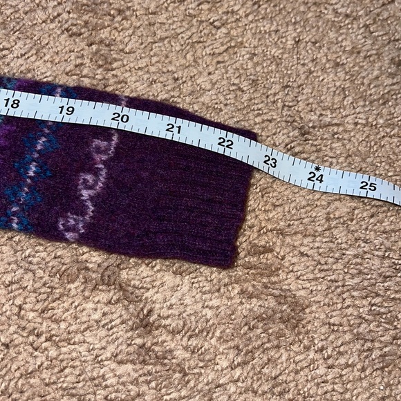 Moda International Lambs Wool Shawl - Picture 6 of 6